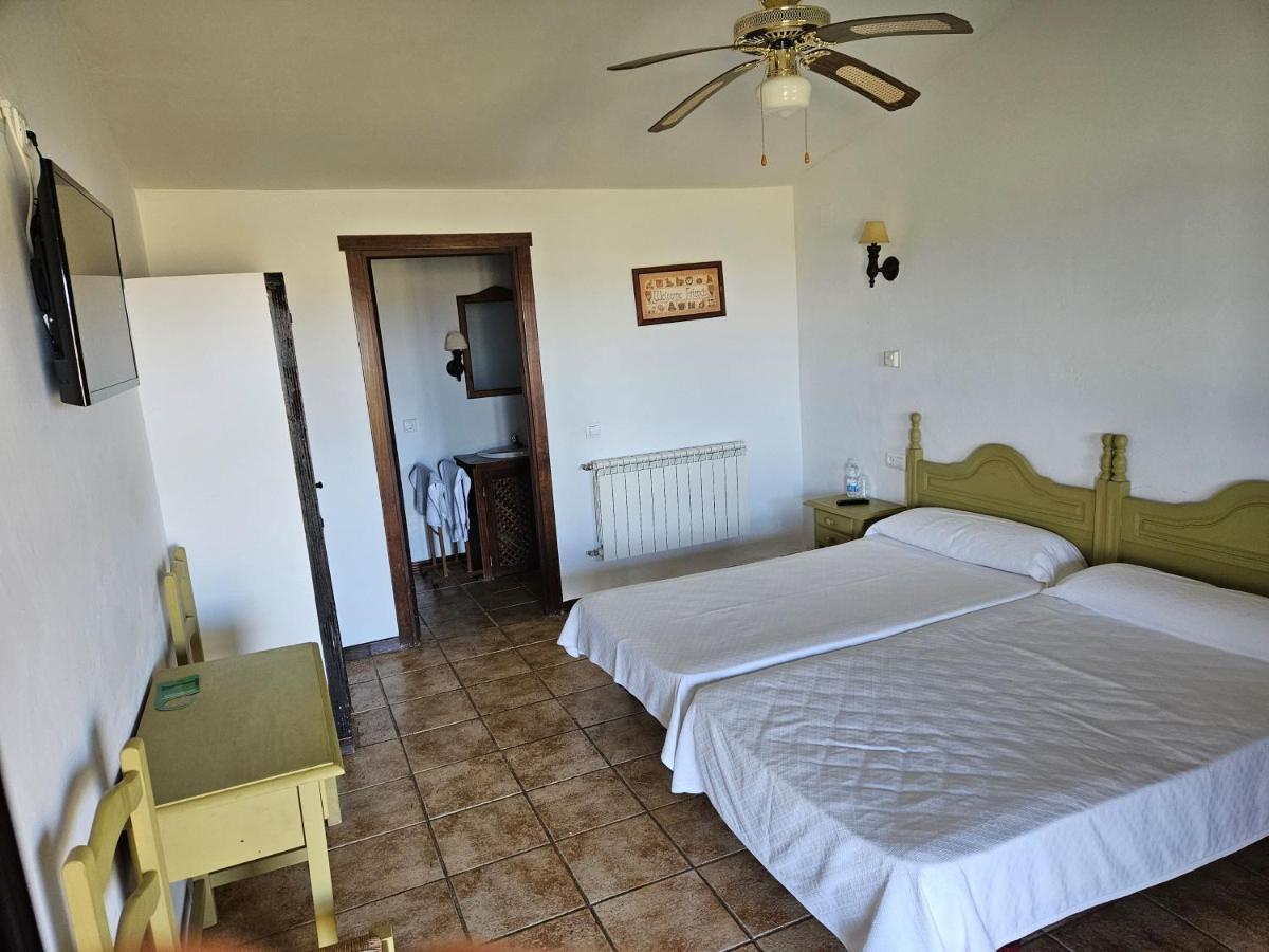 Hotel Rural Portilla De Monfraguee Toril  Extérieur photo